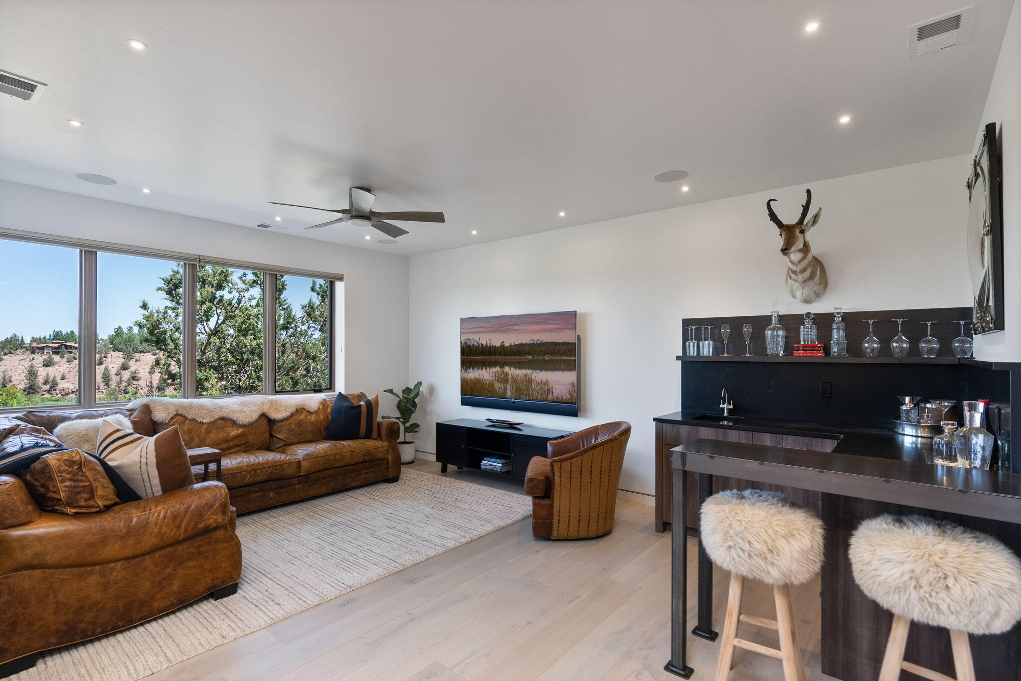 Deschutes River Ranc - Residential