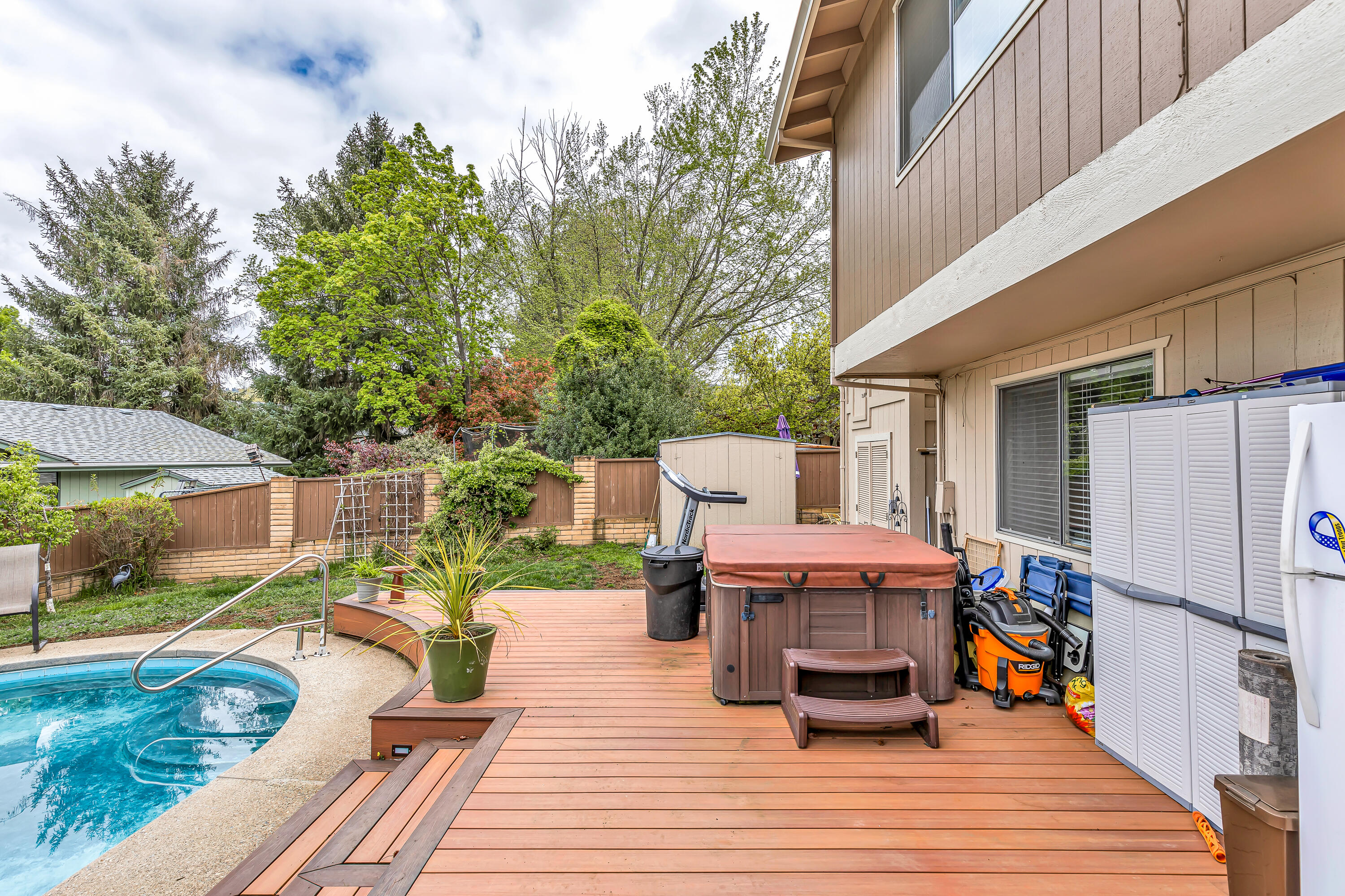 Cedar Hills Unit No 2 - Residential