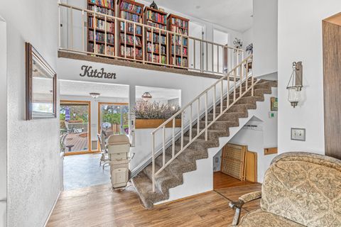 Tiny photo for 2759 Pennington Drive, Medford, OR 97504 (MLS # 220212197)