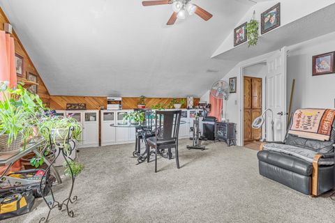 Tiny photo for 2759 Pennington Drive, Medford, OR 97504 (MLS # 220212197)