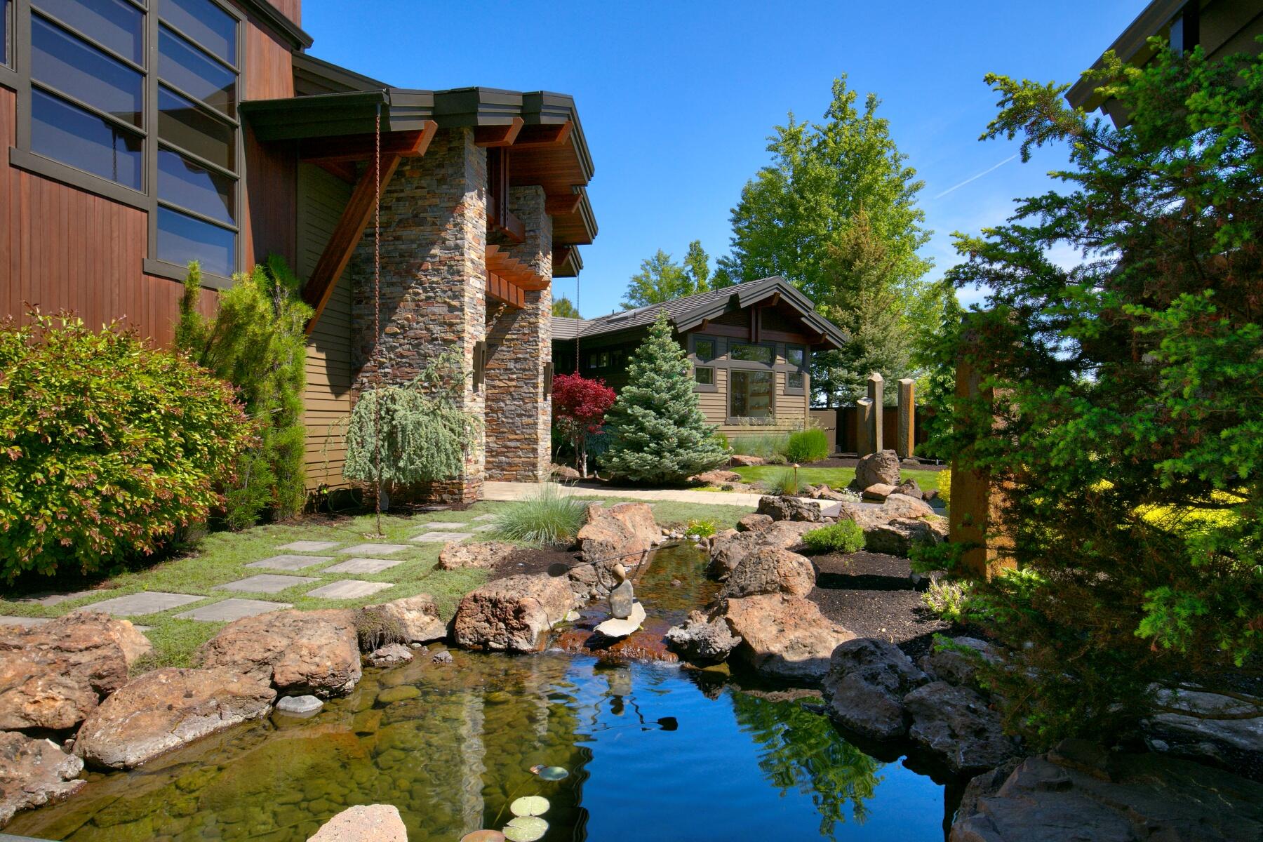 The Highlands at Broken Top - Residential