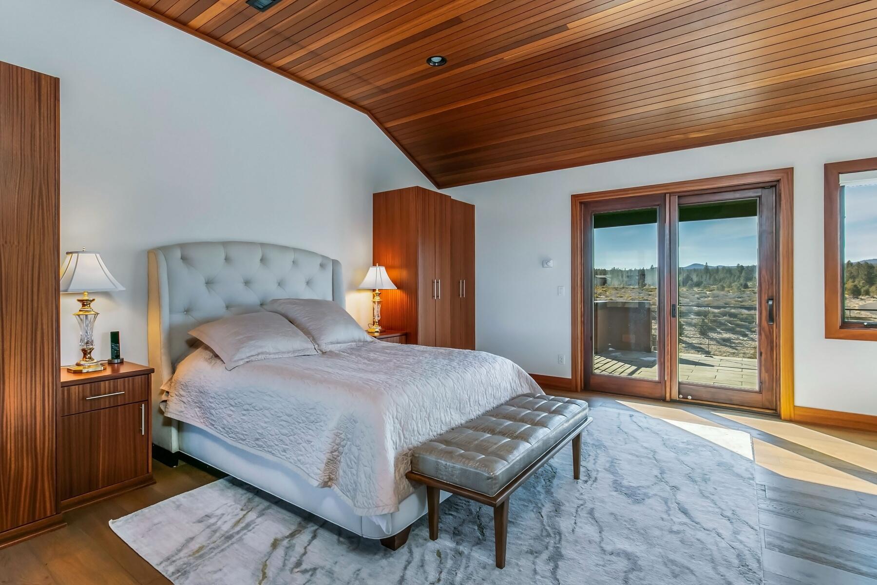 The Highlands at Broken Top - Residential