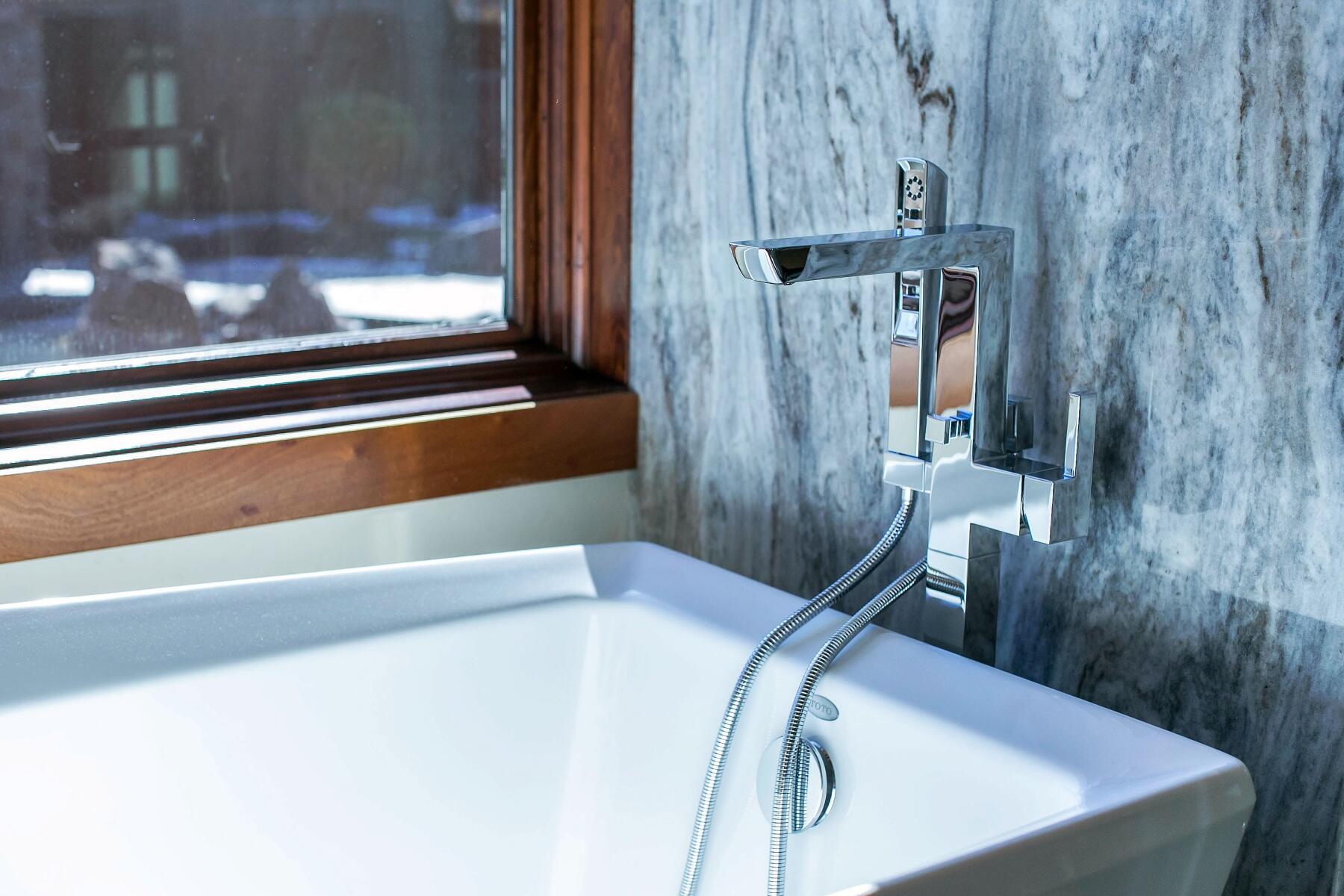 The Highlands at Broken Top - Residential