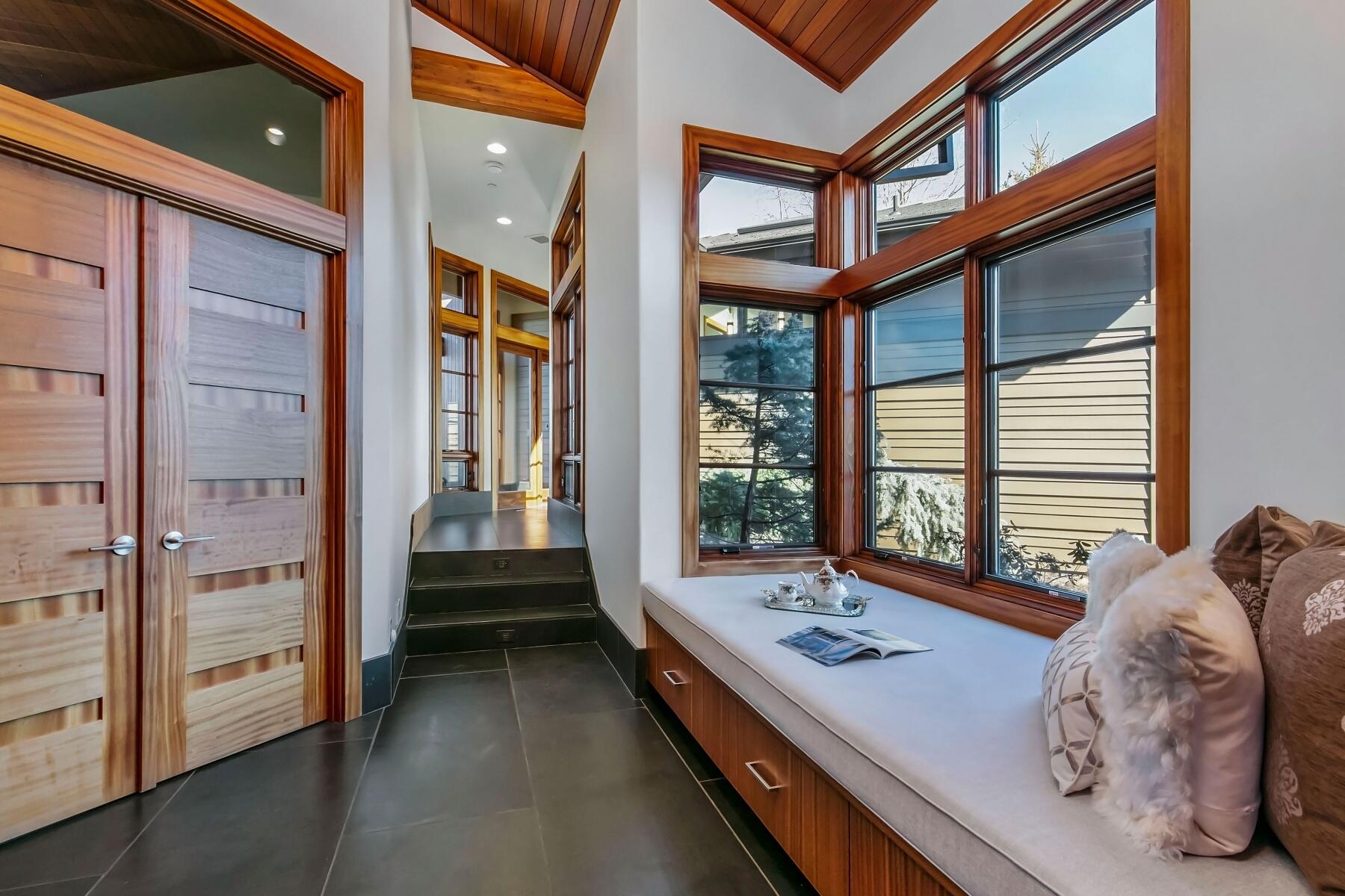 The Highlands at Broken Top - Residential