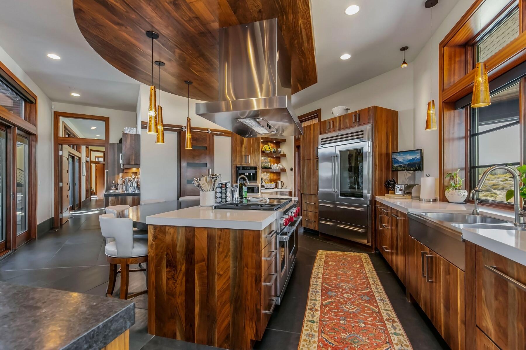 The Highlands at Broken Top - Residential