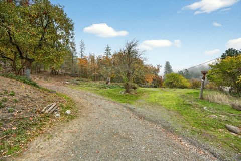 Tiny photo for 3630 Granite Hill Road, Grants Pass, OR 97526 (MLS # 220211951)