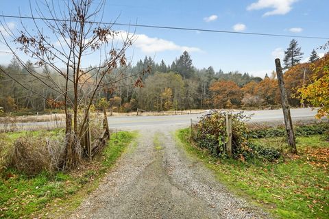 Tiny photo for 3630 Granite Hill Road, Grants Pass, OR 97526 (MLS # 220211951)