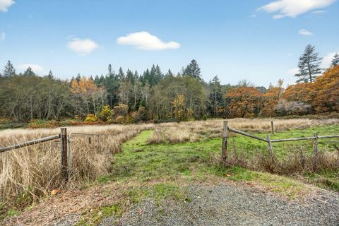 Tiny photo for 3630 Granite Hill Road, Grants Pass, OR 97526 (MLS # 220211951)