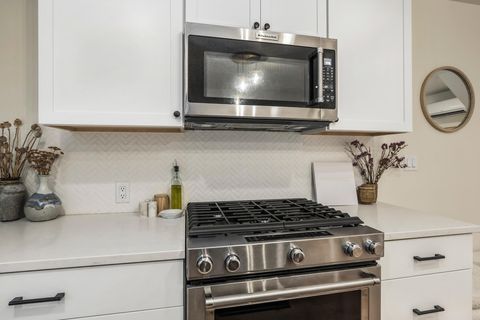 Tiny photo for 61661 Woodriver Drive #1-2, Bend, OR 97702 (MLS # 220220214)