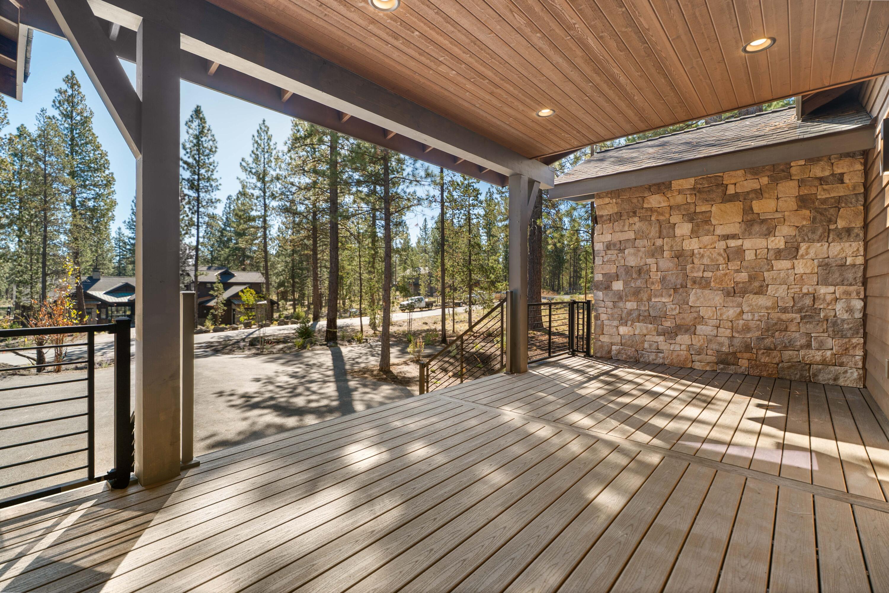 56304 Elk Run Drive 407