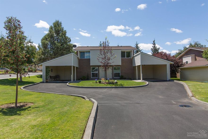 Recently renovated NE Bend duplex. Excellent rental history and centrally located near hospital, schools, and shopping. Well maintained, with a new driveway, and some updating throughout. Each unit has 2 upstairs bedrooms, 1 bath units of approximately 907 sq ft, living room, dining area, and kitchen on the main level. Nice covered parking and a good sized fenced back yard. Excellent rental history.