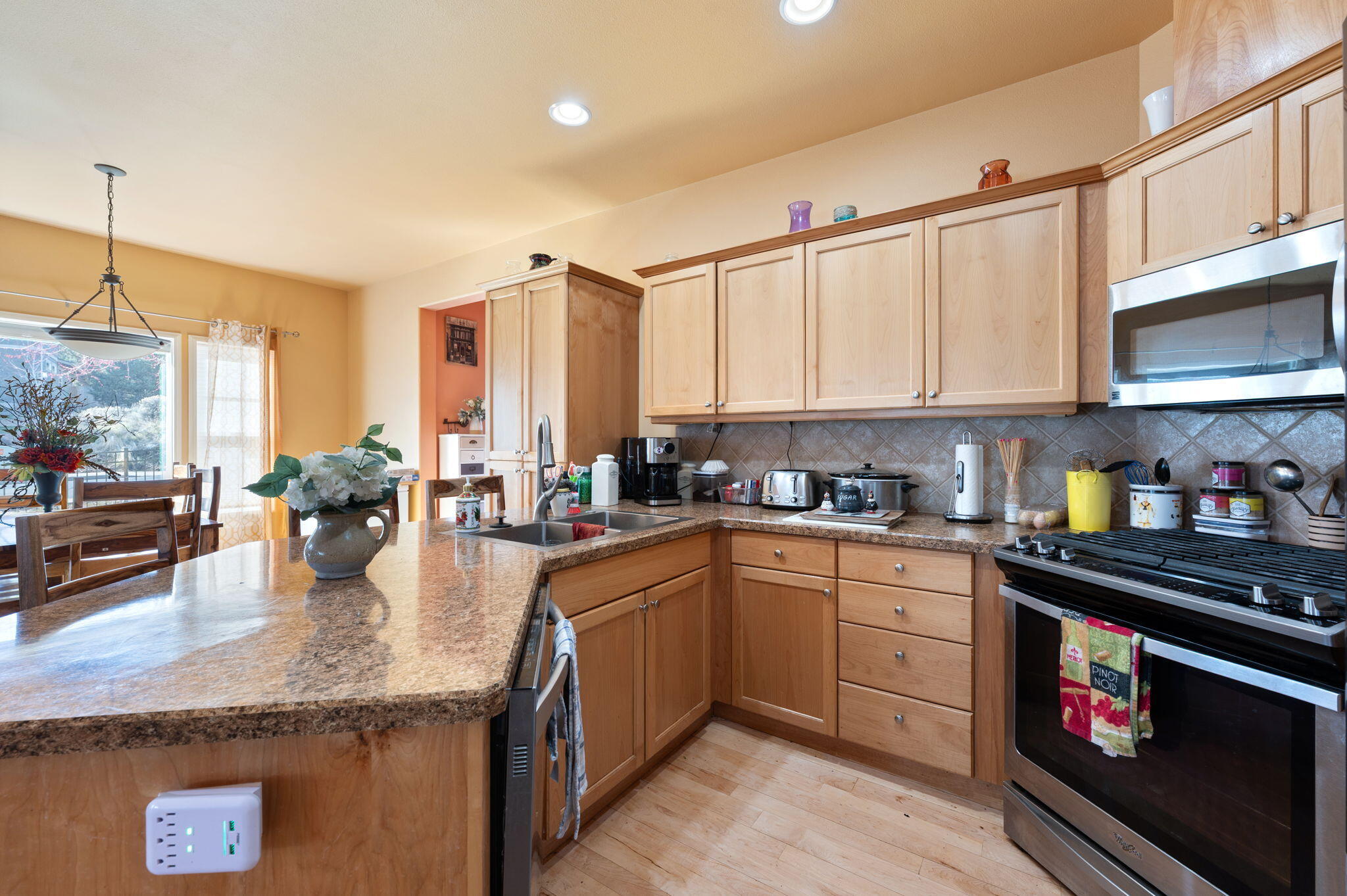 Ridgepointe - Residential