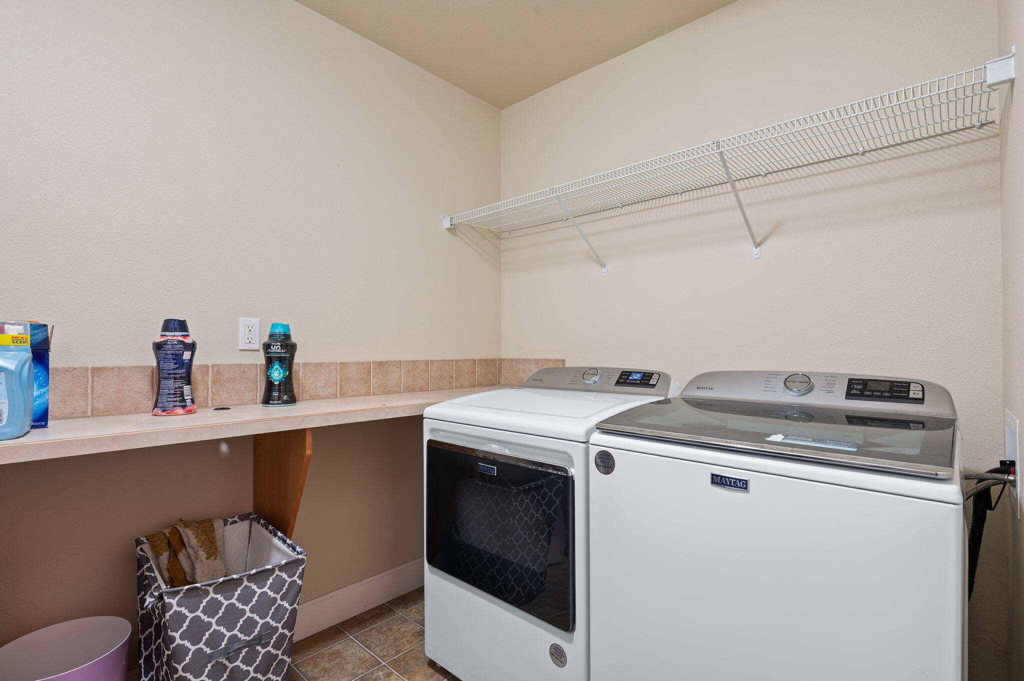 Ridgepointe - Residential