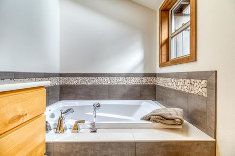 Tiny photo for 70525 Colts Foot #GM123, Black Butte Ranch, OR 97759 (MLS # 220217175)