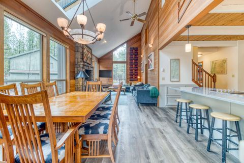 Photo of 70525 Colts Foot #GM123, Black Butte Ranch, OR 97759 (MLS # 220217175)