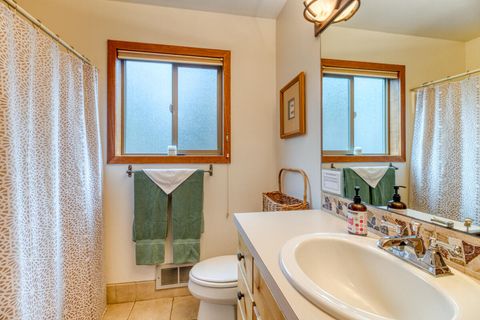 Tiny photo for 70525 Colts Foot #GM123, Black Butte Ranch, OR 97759 (MLS # 220217175)