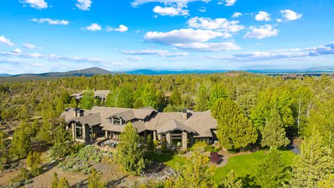 Tiny photo for 65930 Mariposa Lane, Bend, OR 97703 (MLS # 220204494)