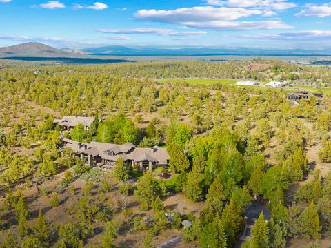 Tiny photo for 65930 Mariposa Lane, Bend, OR 97703 (MLS # 220204494)