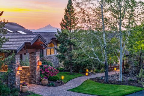 Tiny photo for 65930 Mariposa Lane, Bend, OR 97703 (MLS # 220204494)