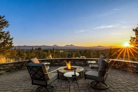 Tiny photo for 65930 Mariposa Lane, Bend, OR 97703 (MLS # 220204494)