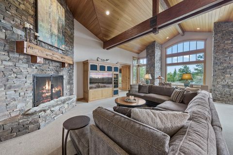 Tiny photo for 65930 Mariposa Lane, Bend, OR 97703 (MLS # 220204494)