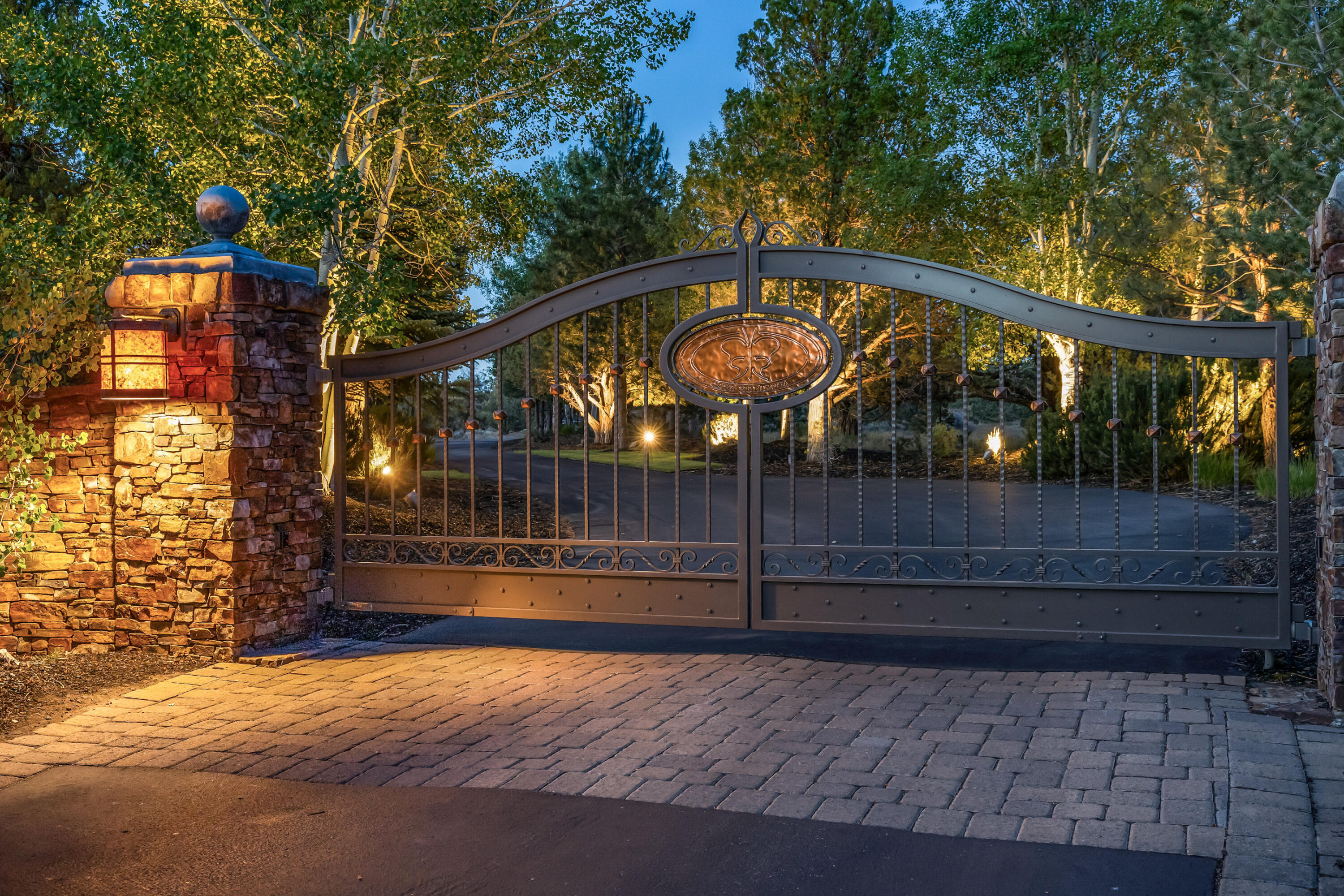 65930 Mariposa Lane