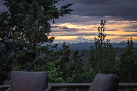 Tiny photo for 65930 Mariposa Lane, Bend, OR 97703 (MLS # 220204494)