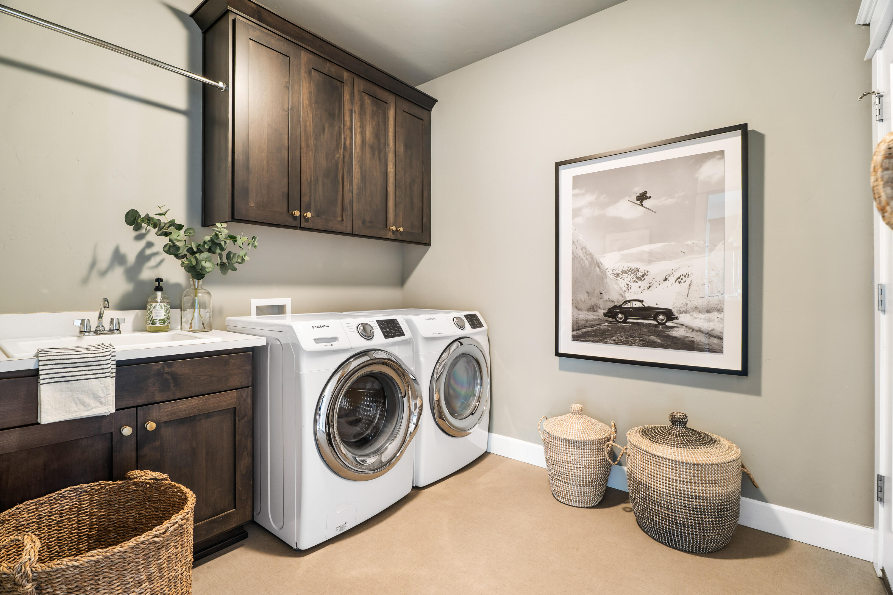 Compass Corner - Residential