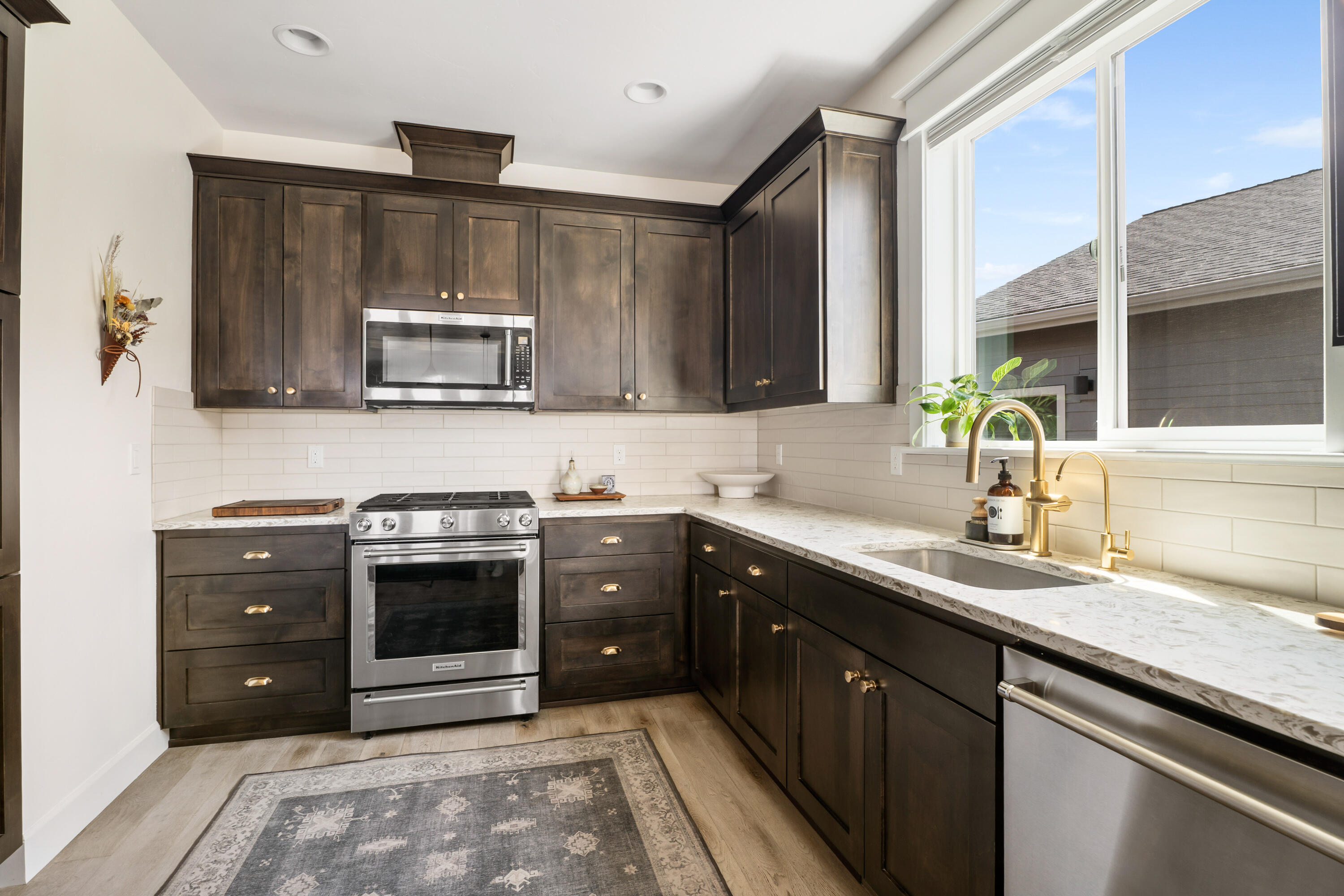 Compass Corner - Residential