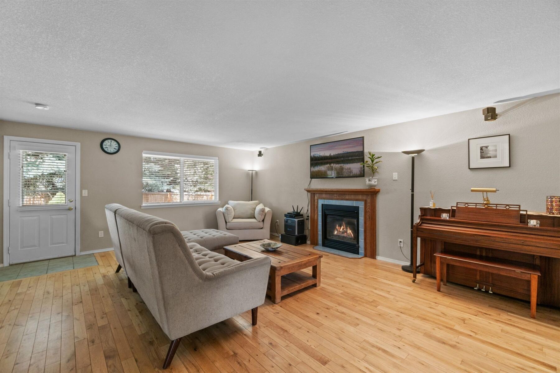 Elkhorn Estates - Residential