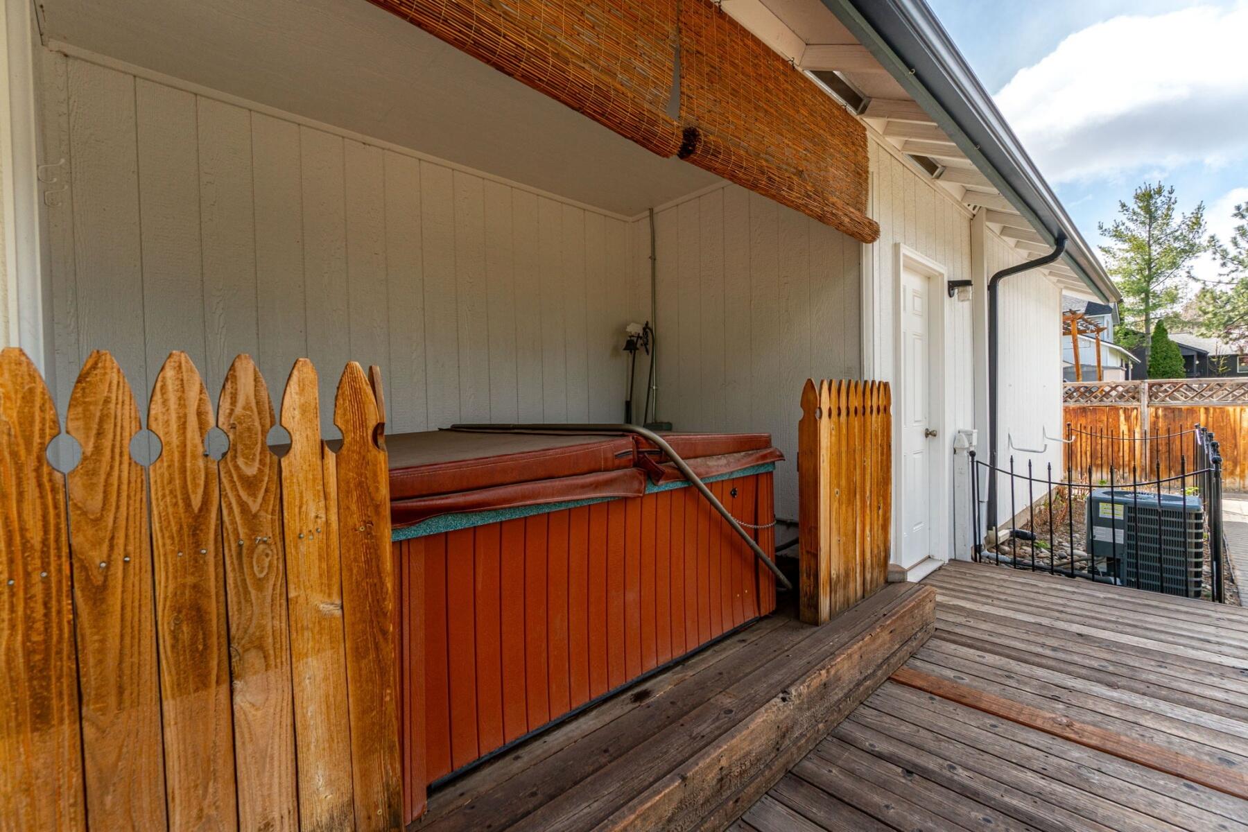 Elkhorn Estates - Residential