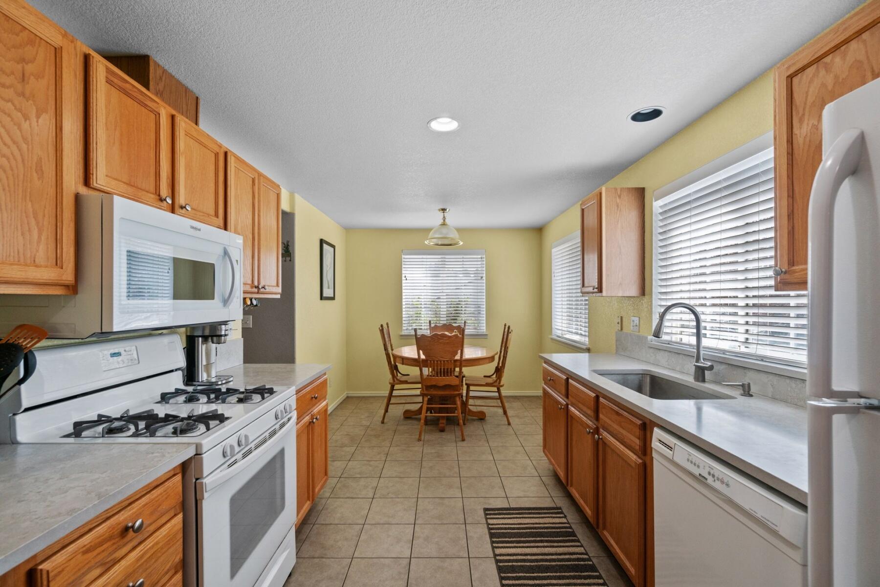 Elkhorn Estates - Residential