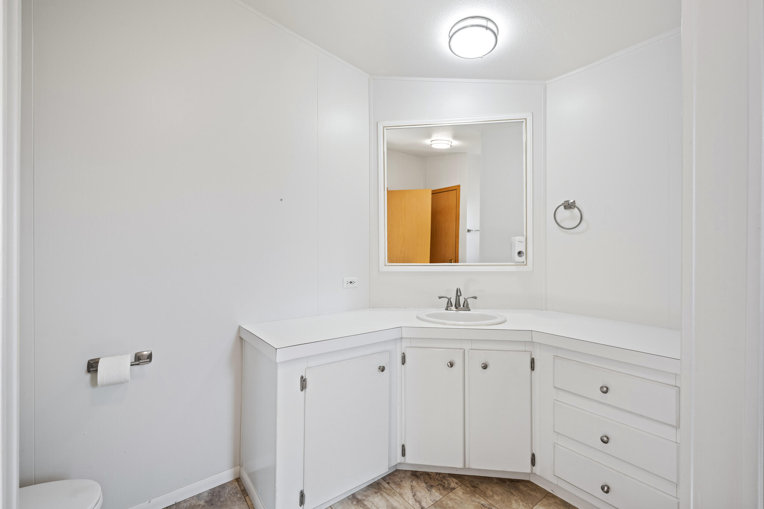 Los Pinos - Residential