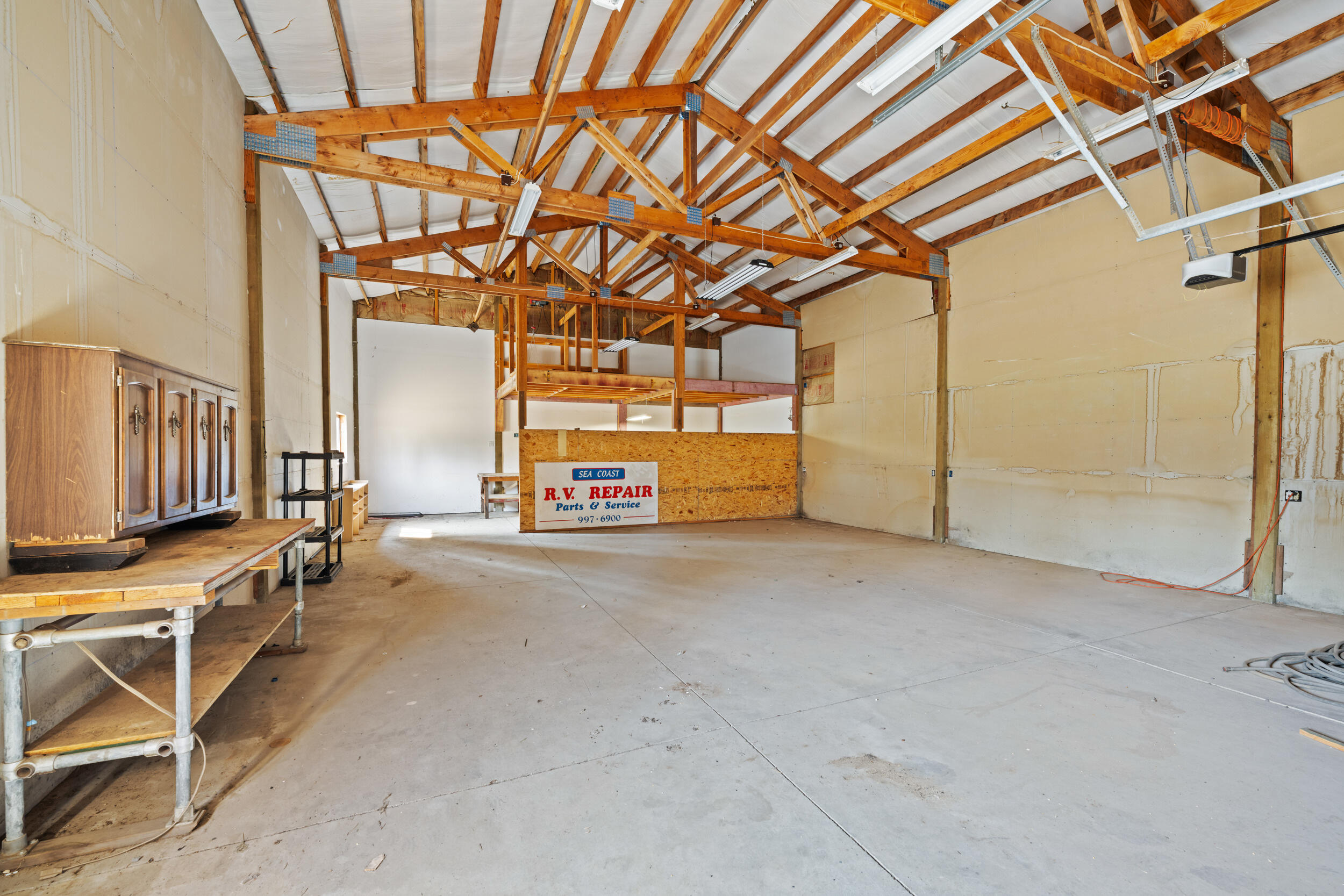 Los Pinos - Residential