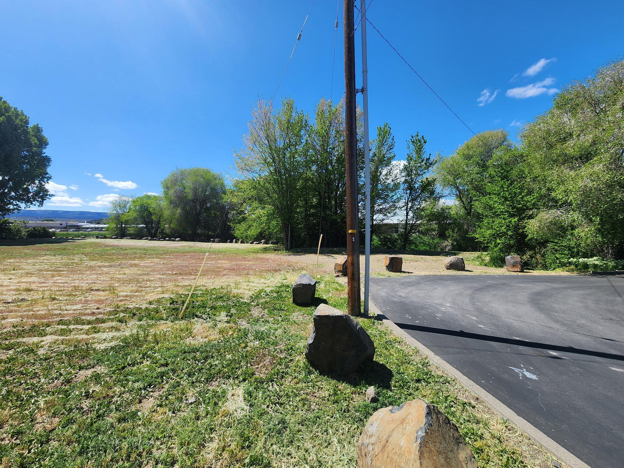 Juniper Hills - Commercial Sale