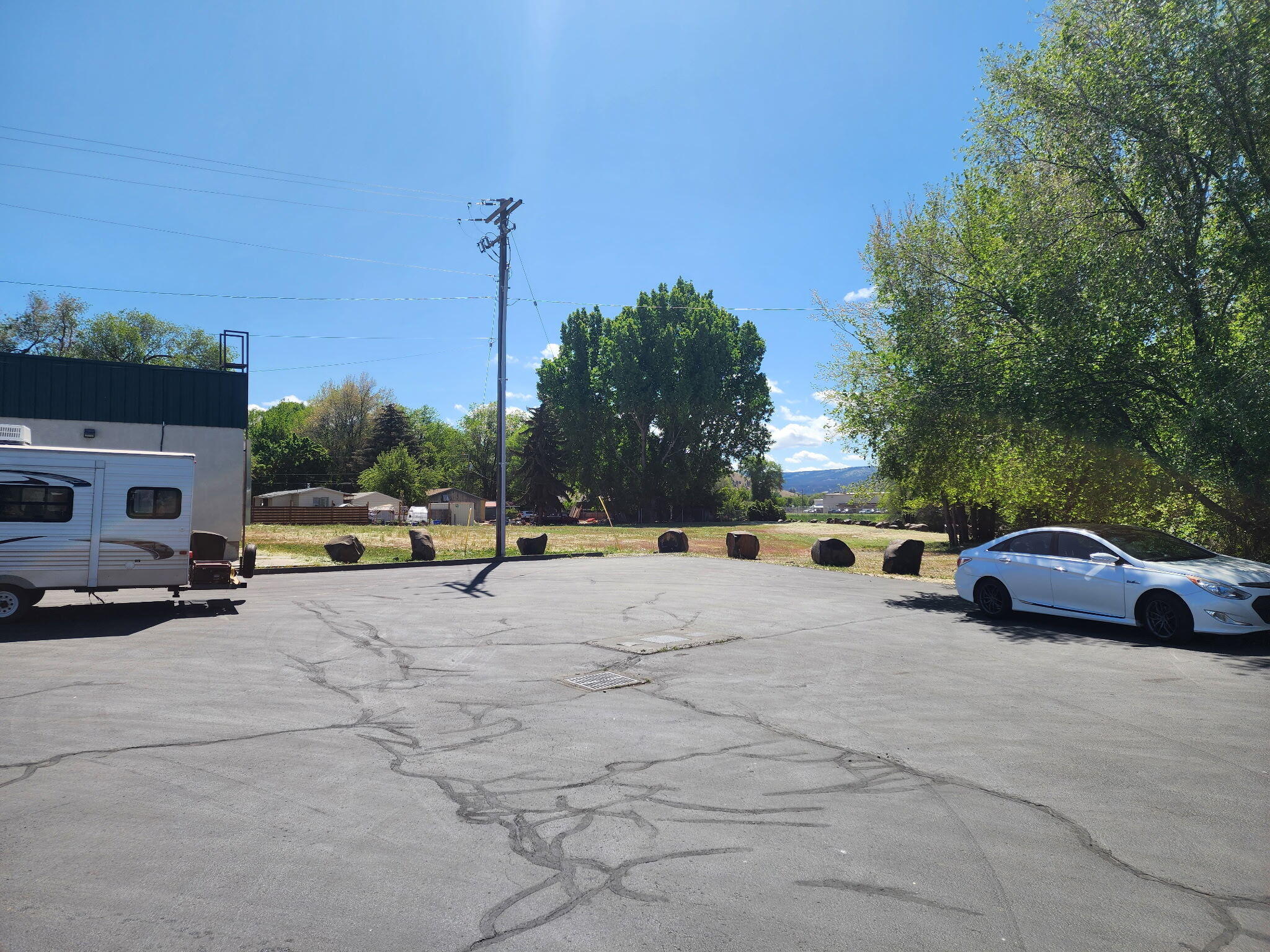 Juniper Hills - Commercial Sale