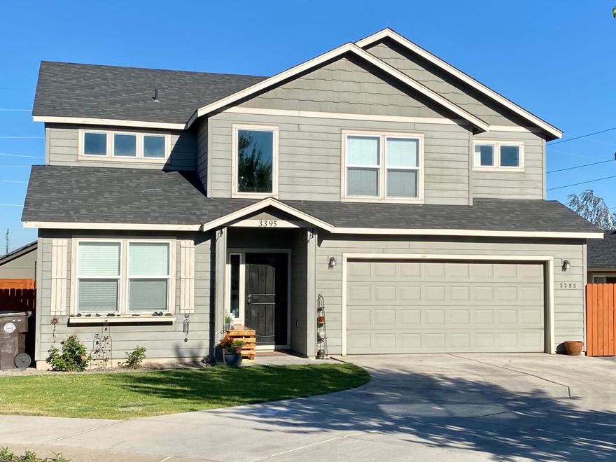 Beautiful and spacious 4 bedroom home with Cascade mountain views! This home has so much to offer. Natural gas fireplace in living room. Office/Den and Master on main. Newly installed wood vinyl. Open loft between 3 bedrooms give you a separate family area. Backyard has new pavers and privacy fence that create a beautiful space for entertaining. Separate private area for hot tub. Drip system to water your flowers and the apple and plum tree. In ground sprinkler system for front and side lawn. Plenty of room to store your toys. RV parking. Quiet cul de sac.