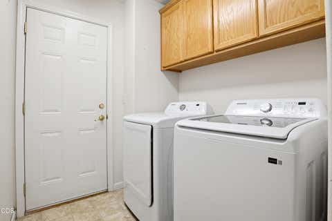 Tiny photo for 1005 N 10th Street, Central Point, OR 97502 (MLS # 220223270)