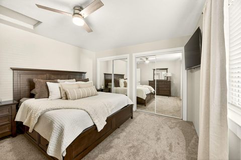 Tiny photo for 7777 Jacqueline Way, White City, OR 97503 (MLS # 220213990)