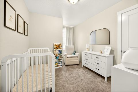 Tiny photo for 7777 Jacqueline Way, White City, OR 97503 (MLS # 220213990)