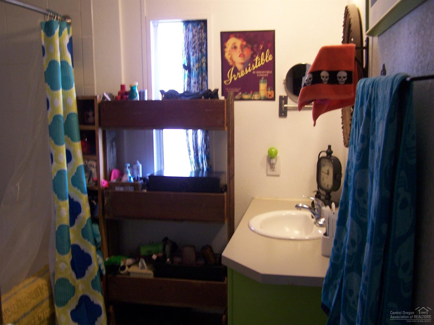 Romaine Village - Residential