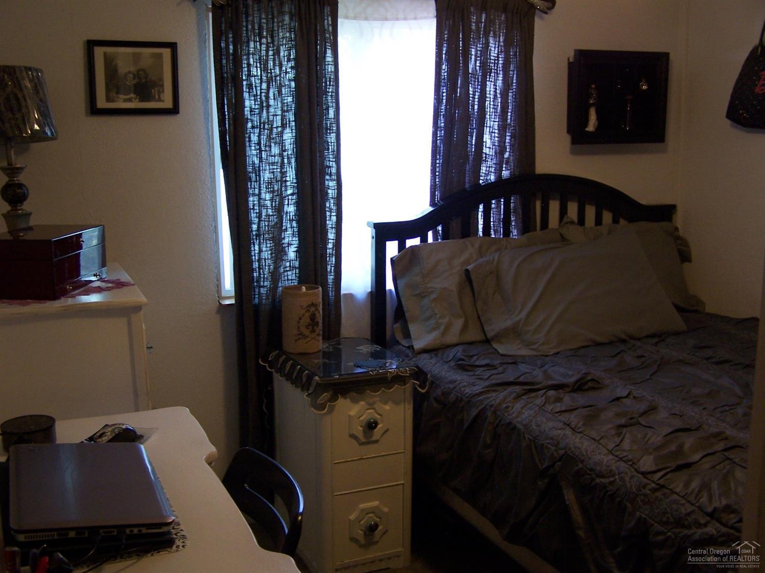 Romaine Village - Residential