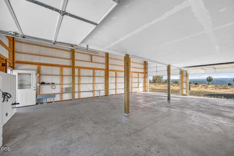 Tiny photo for 12328 SE View Top Lane, Prineville, OR 97754 (MLS # 220227072)
