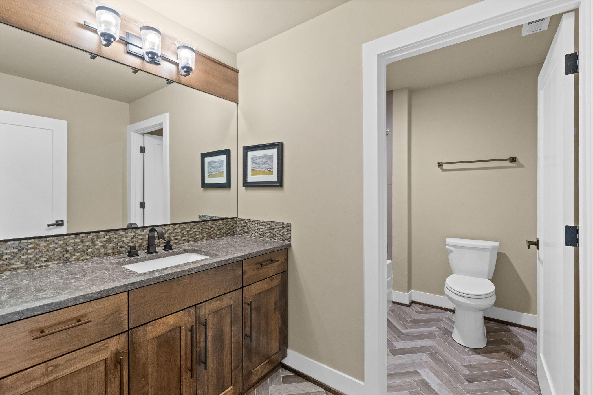 Broken Top - Residential