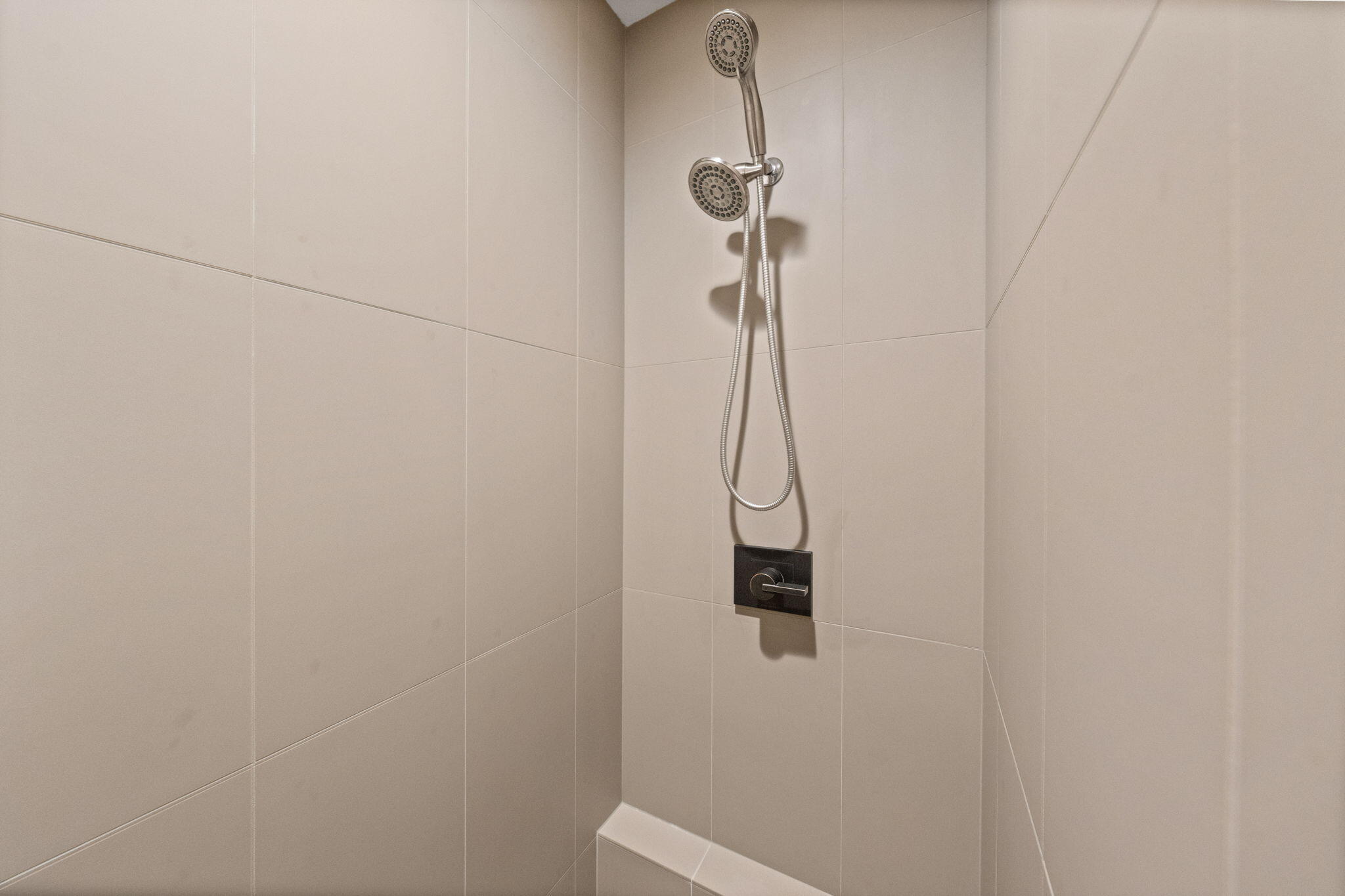 Broken Top - Residential