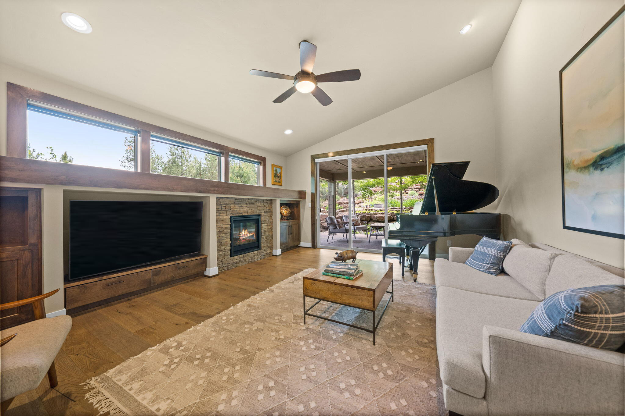 Broken Top - Residential