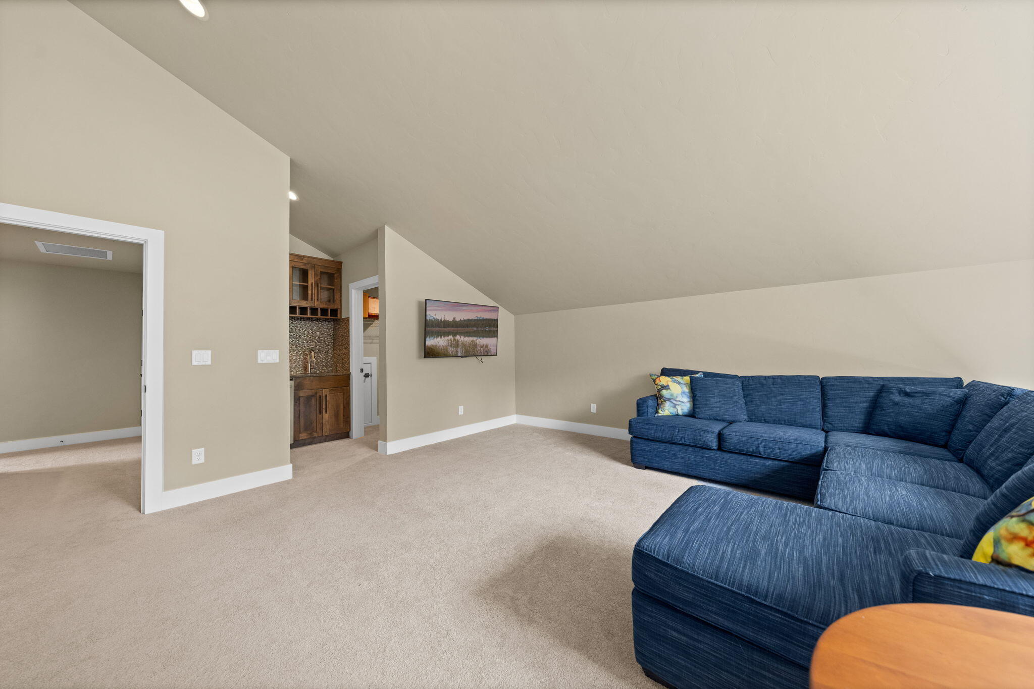 Broken Top - Residential