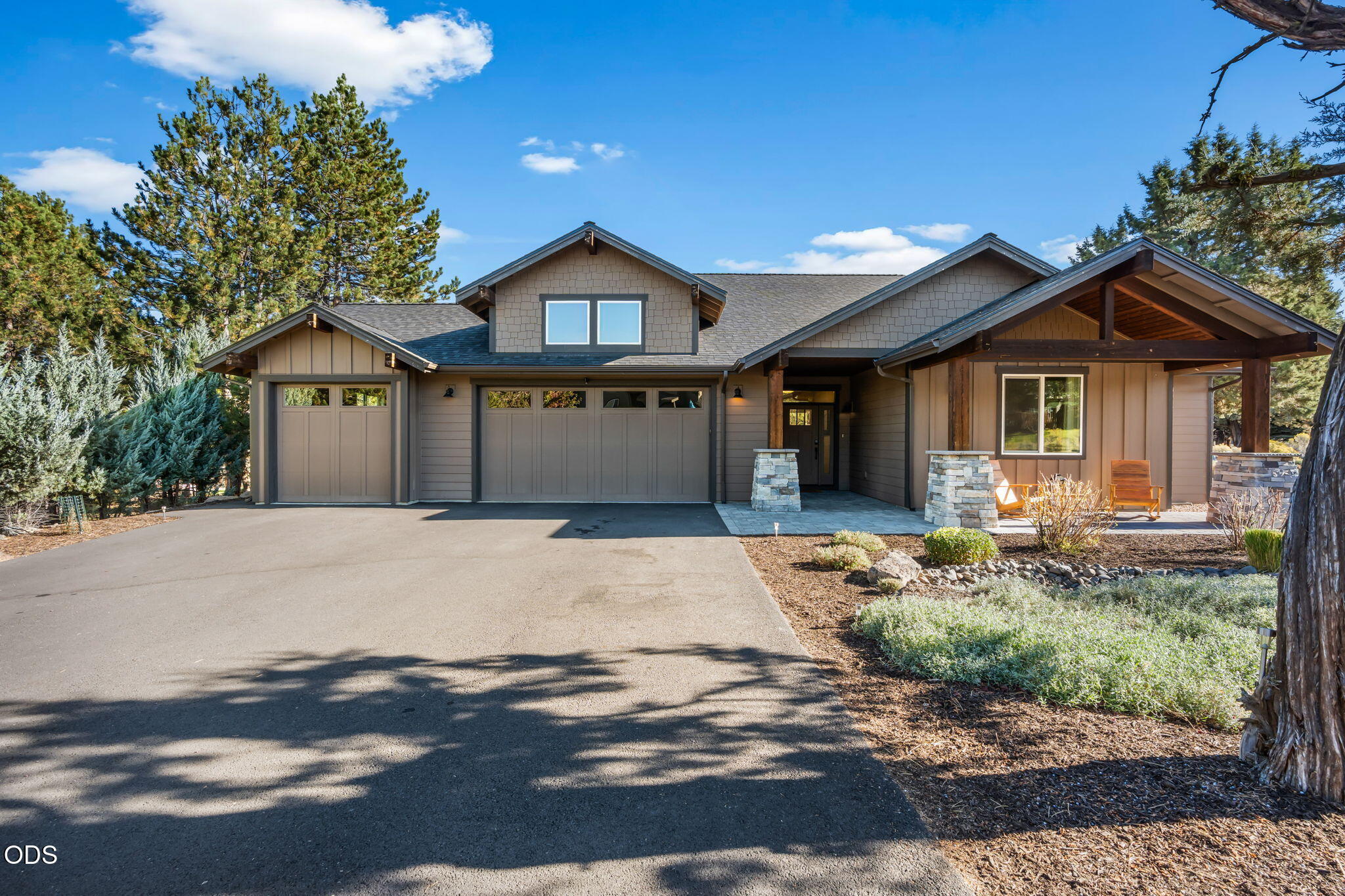8293 Vireo Court