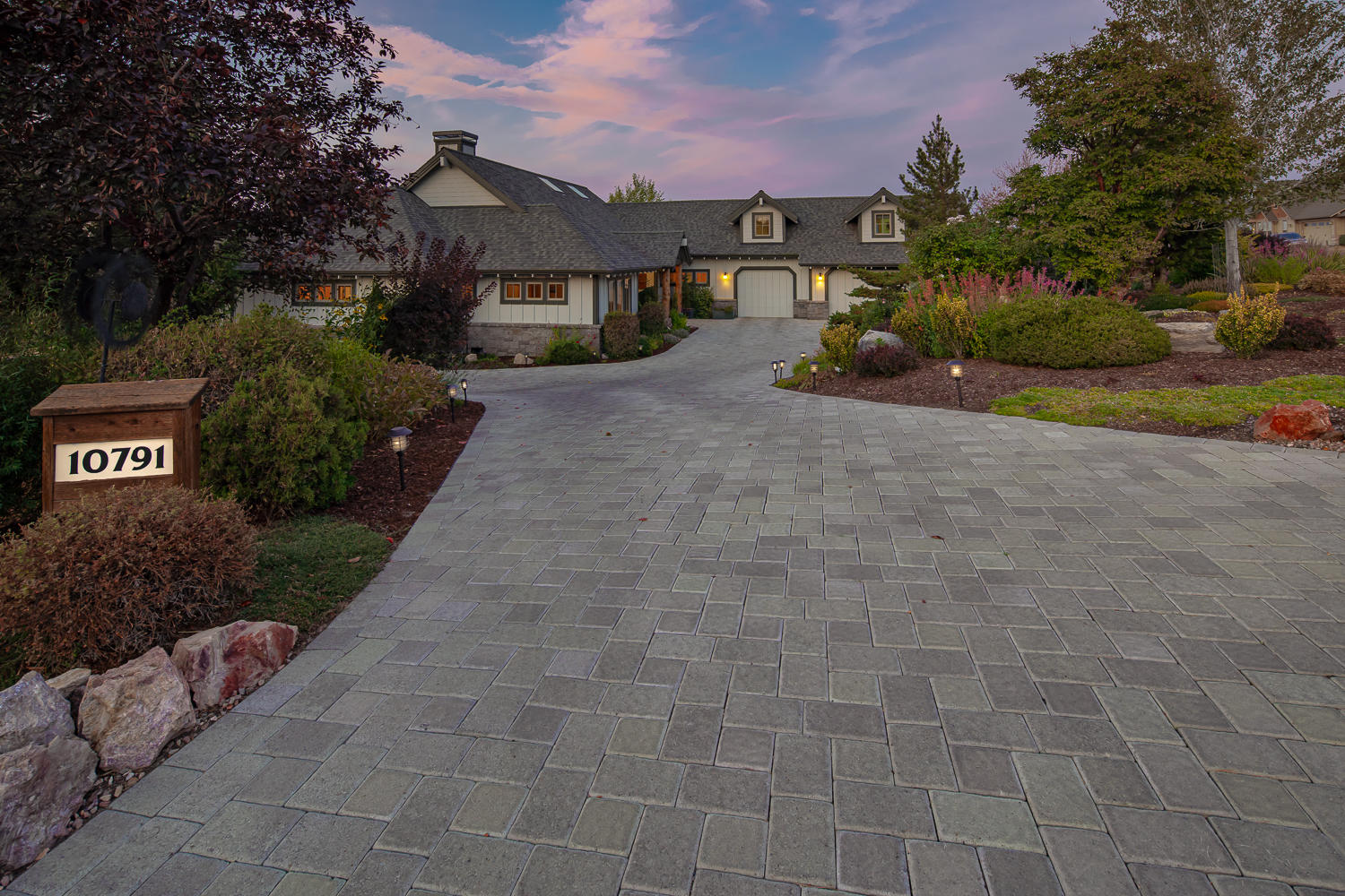 Eagle Crest - Residential