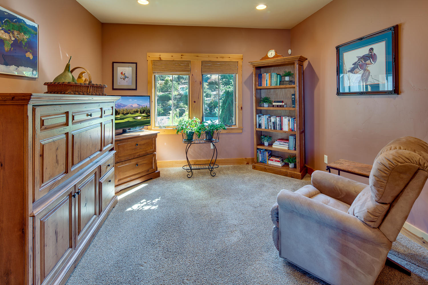 Eagle Crest - Residential